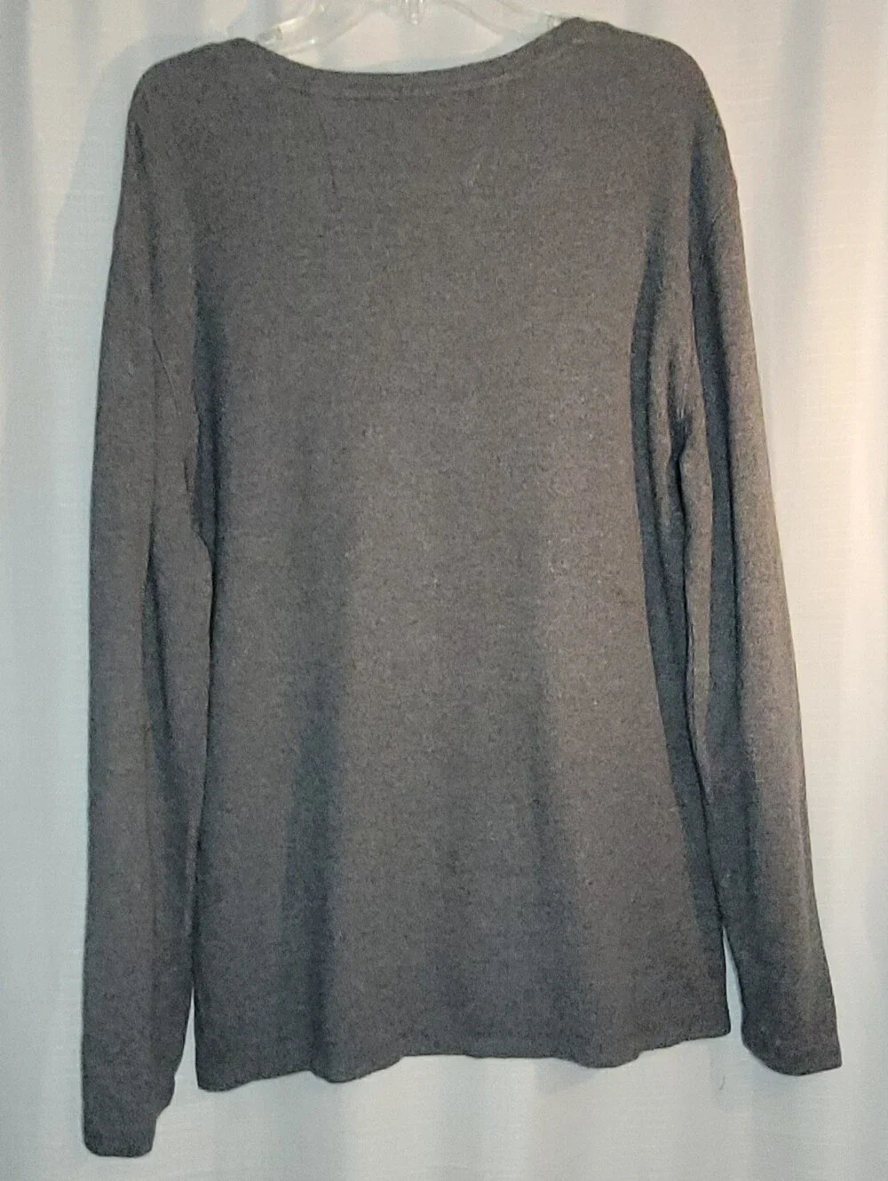 Banana Republic Men’s Gray Crewneck Henley Sweater